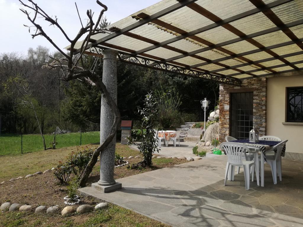 Casale Cadeloro Villa Nebbiuno Exterior photo